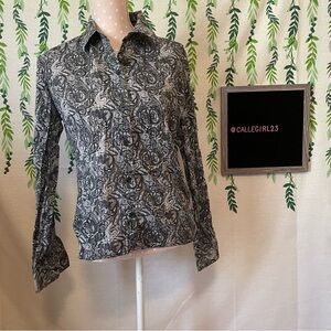 Size M New York & Company Paisley Button Down Shirt A4